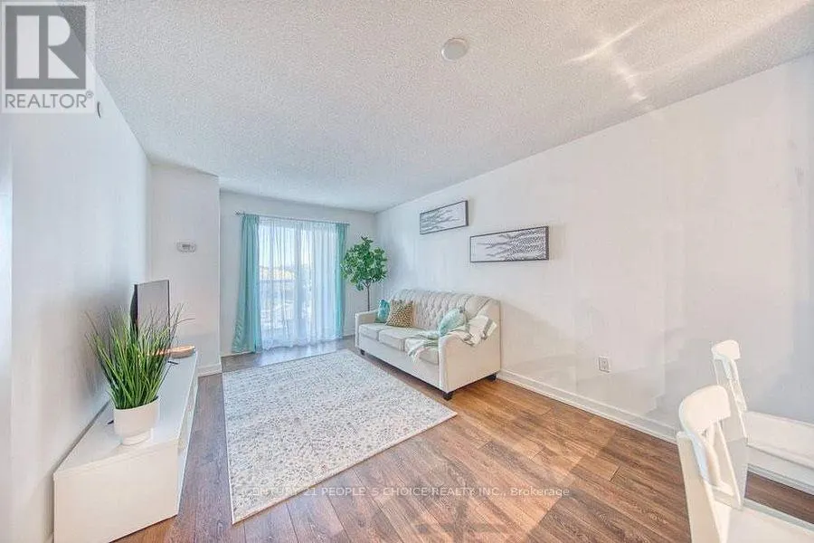 401 - 1346 DANFORTH ROAD