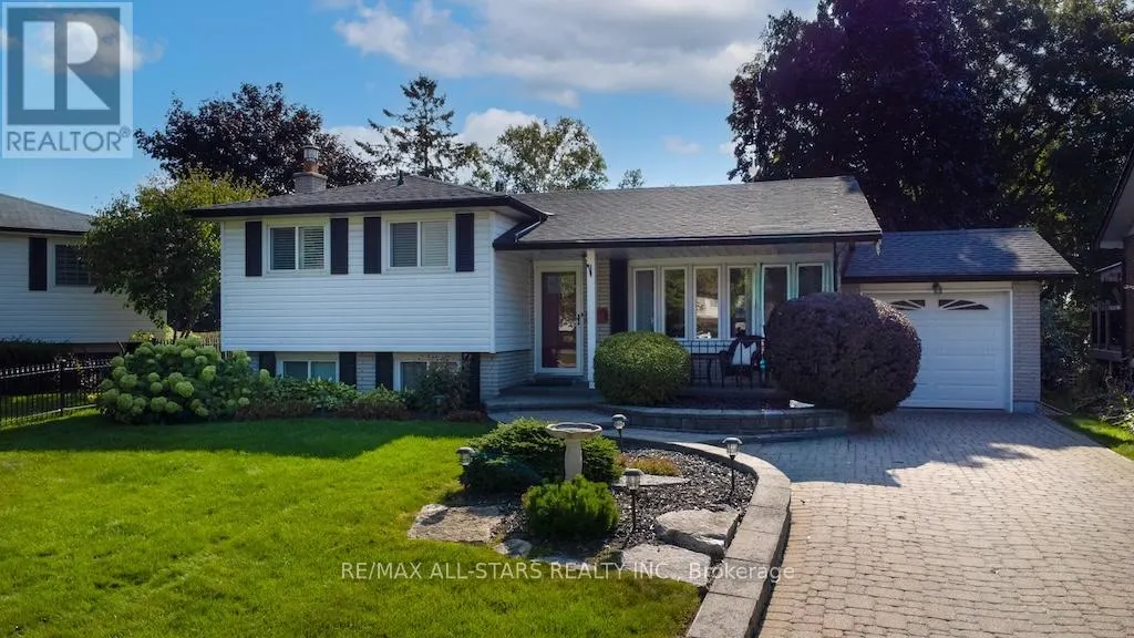 787 ARDEN COURT