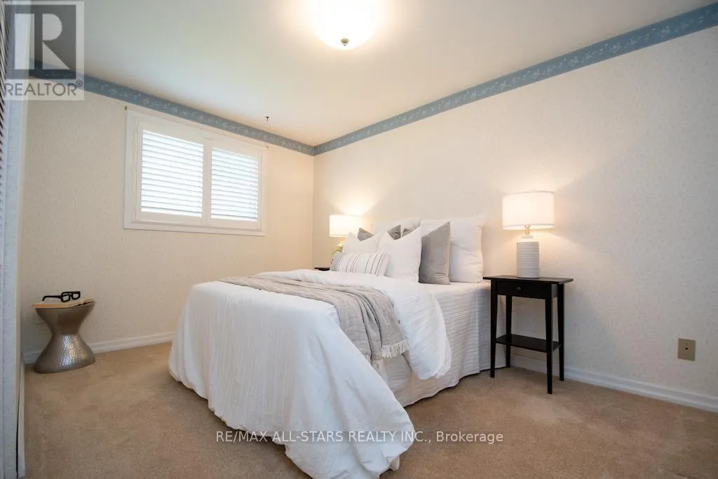 787 ARDEN COURT