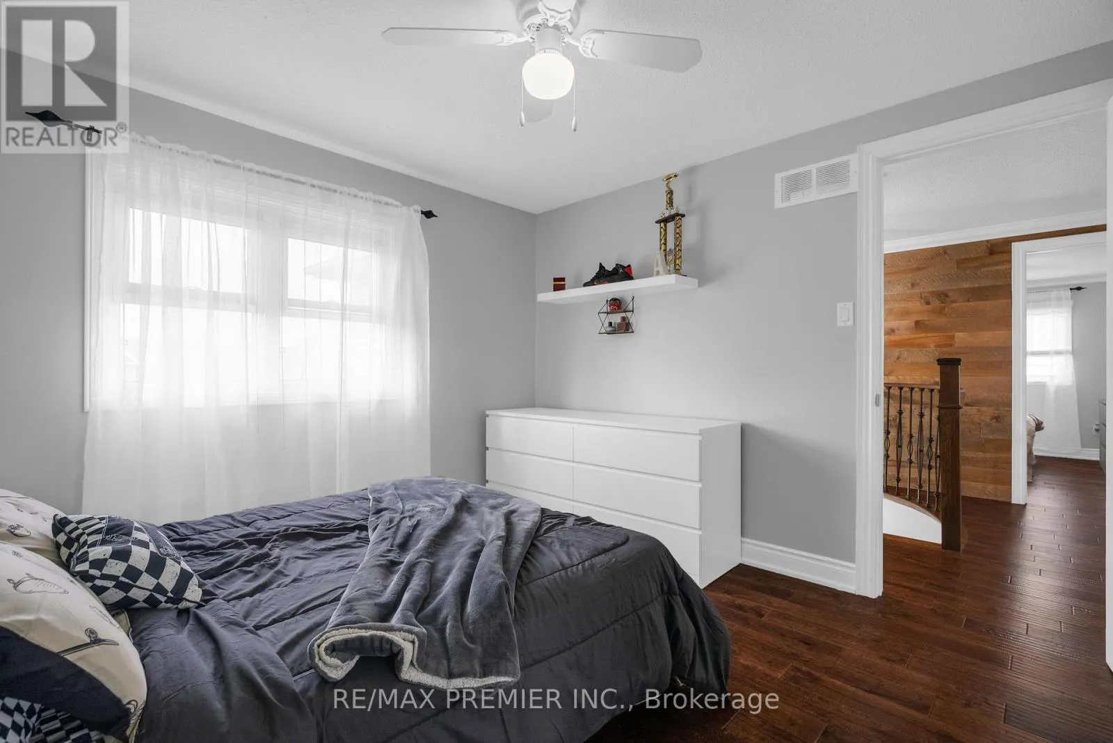 59 GLENABBEY DRIVE