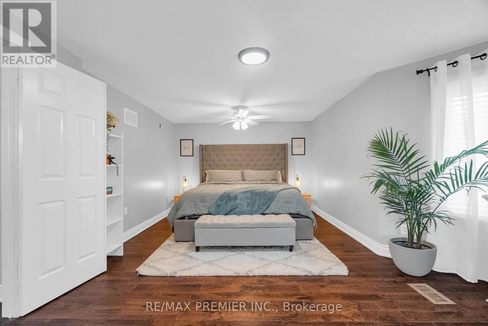 59 GLENABBEY DRIVE