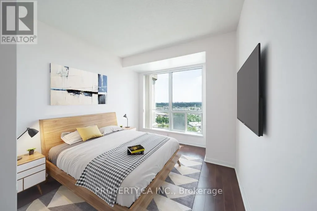 1707 - 8 LEE CENTRE DRIVE