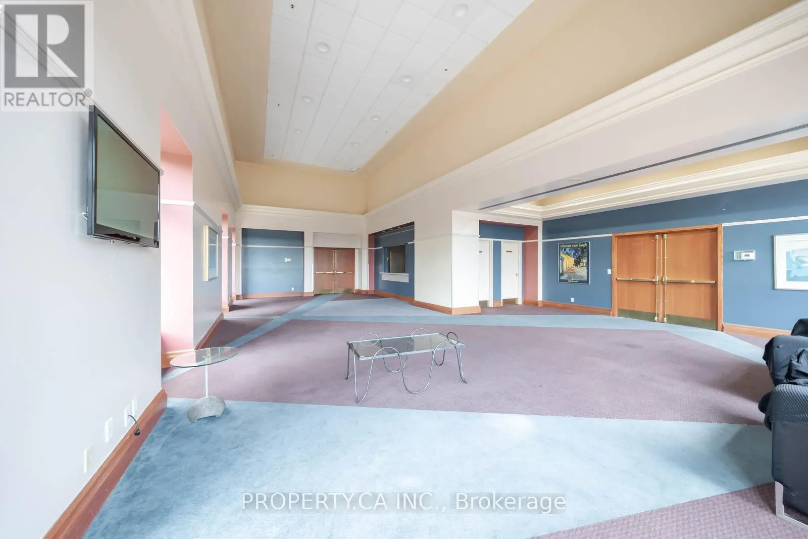 1707 - 8 LEE CENTRE DRIVE