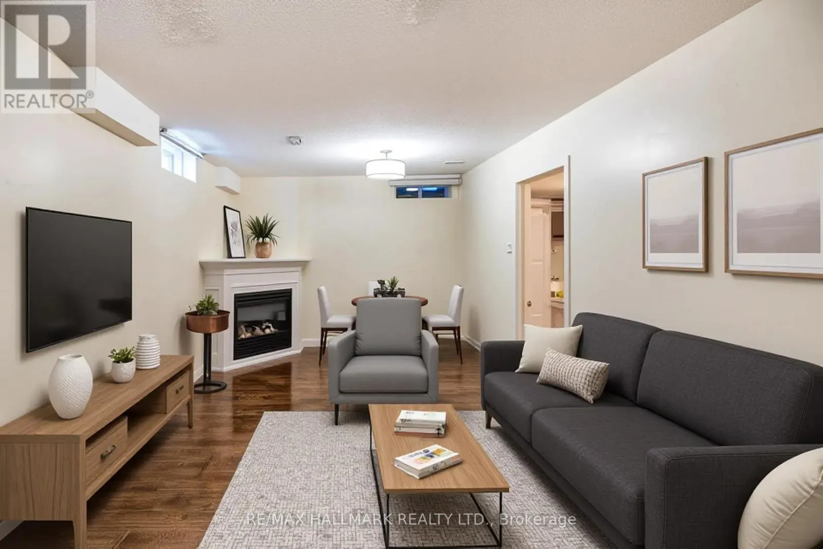 32 SAMANDRIA AVENUE
