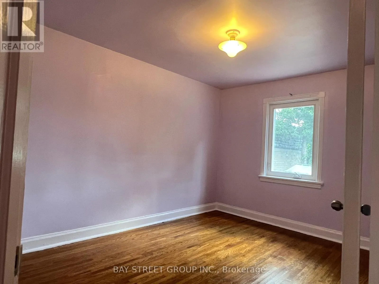 MAIN - 1347 VICTORIA PK AVENUE