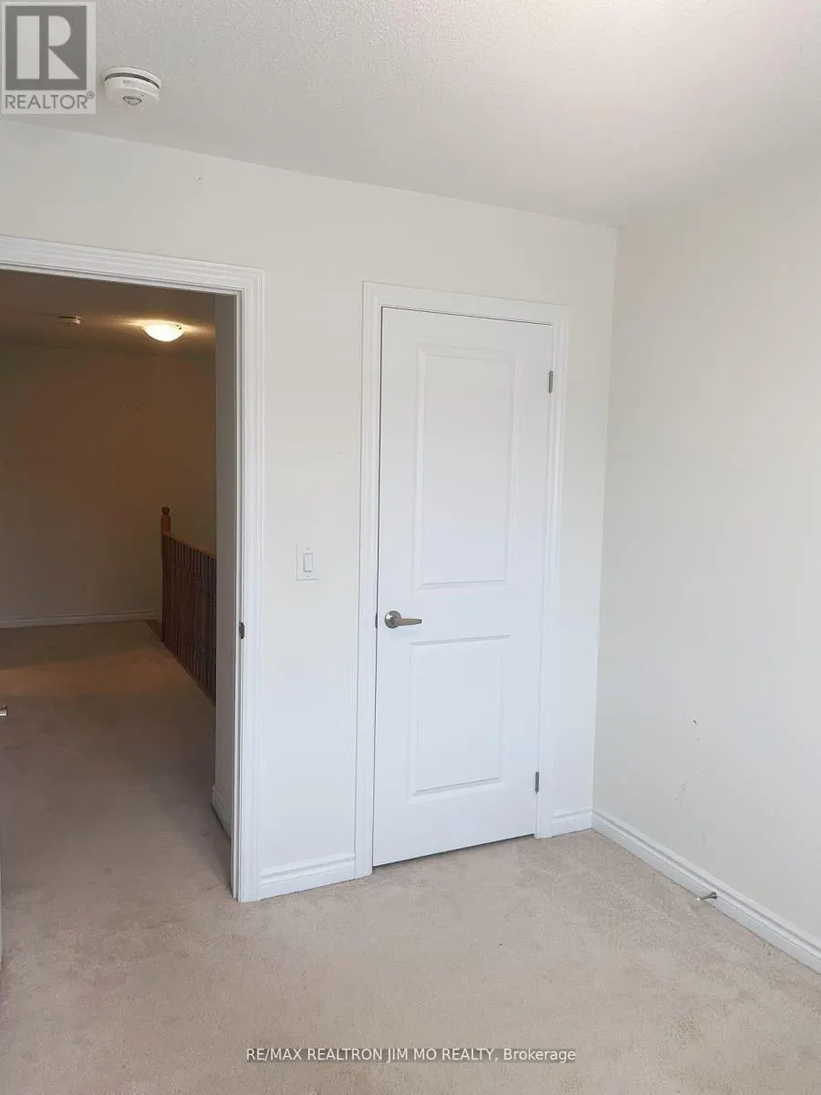 83 SUTCLIFFE DRIVE