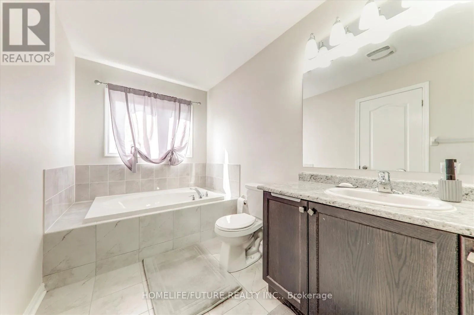 47 HENRY SMITH AVENUE