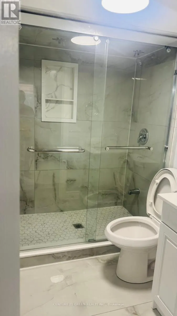 BSMT - 229 FLEETWOOD DRIVE