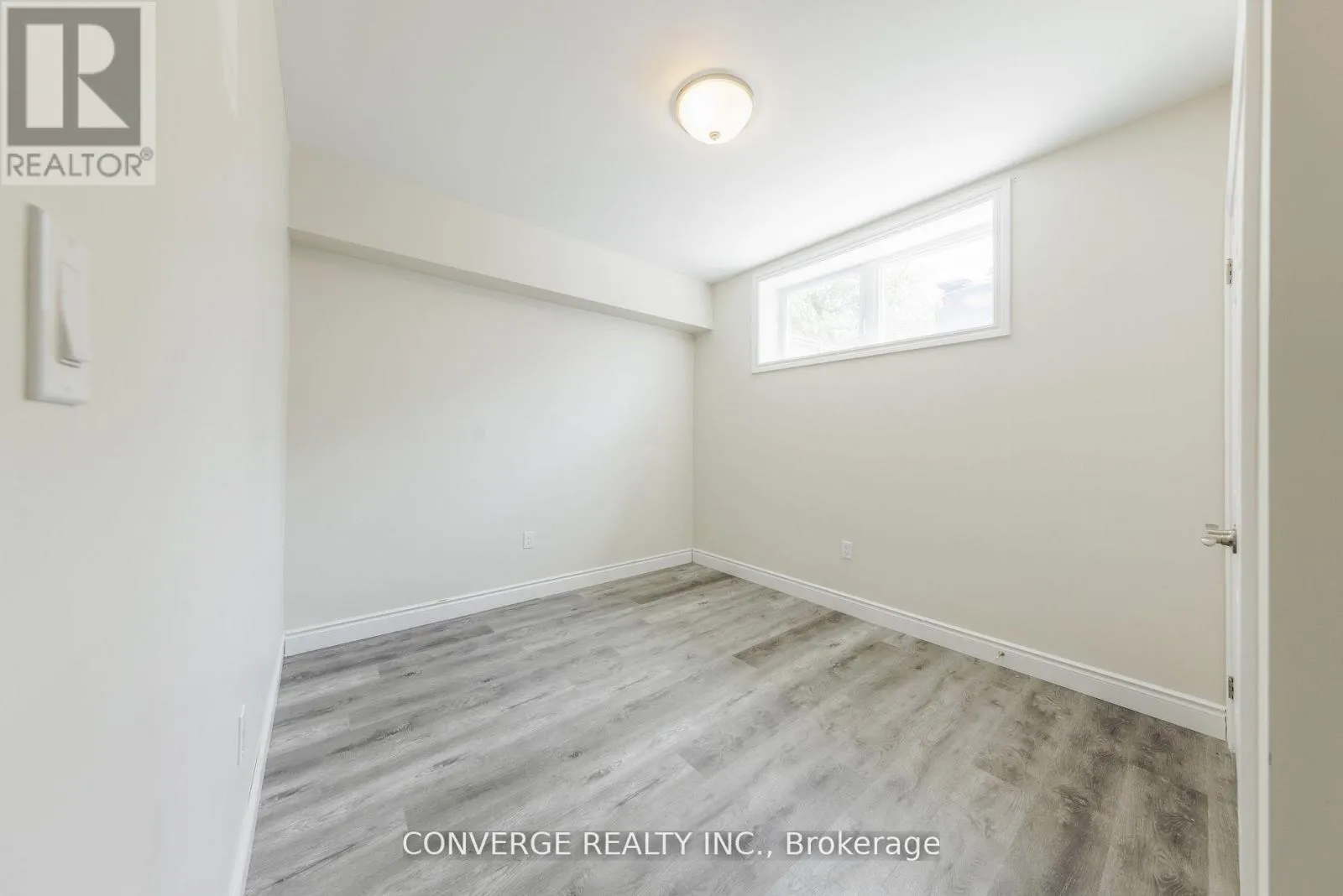 LOWER - 79 HOGARTH STREET