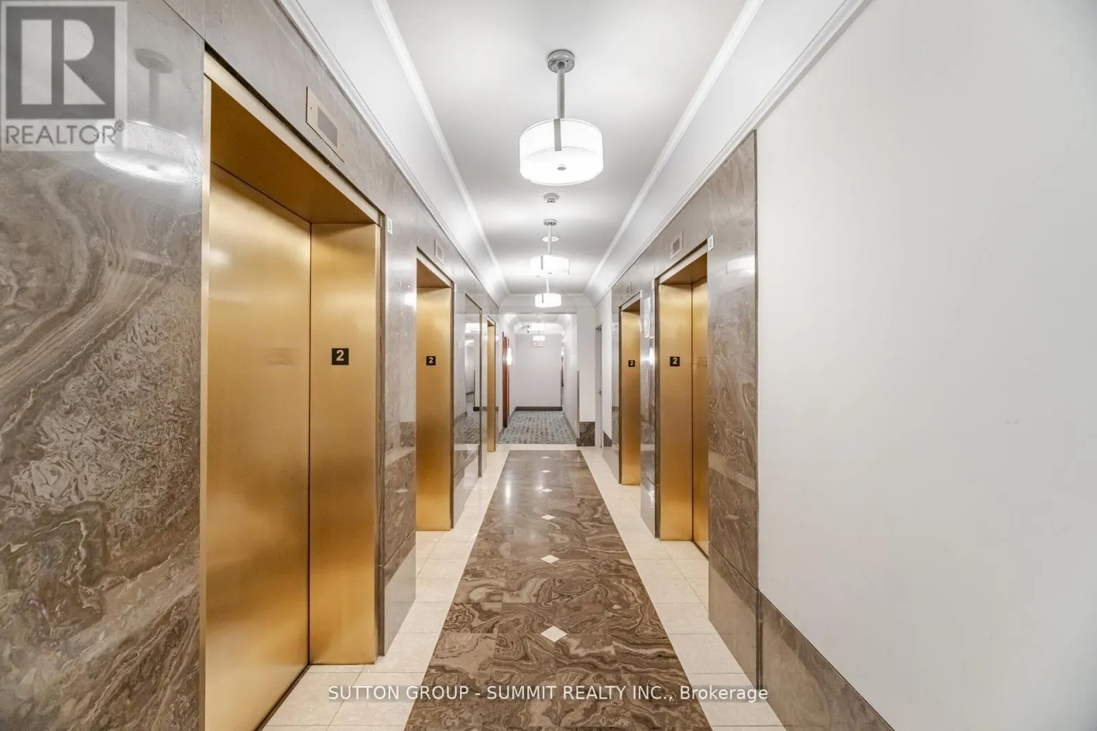 2923 - 68 CORPORATE DRIVE