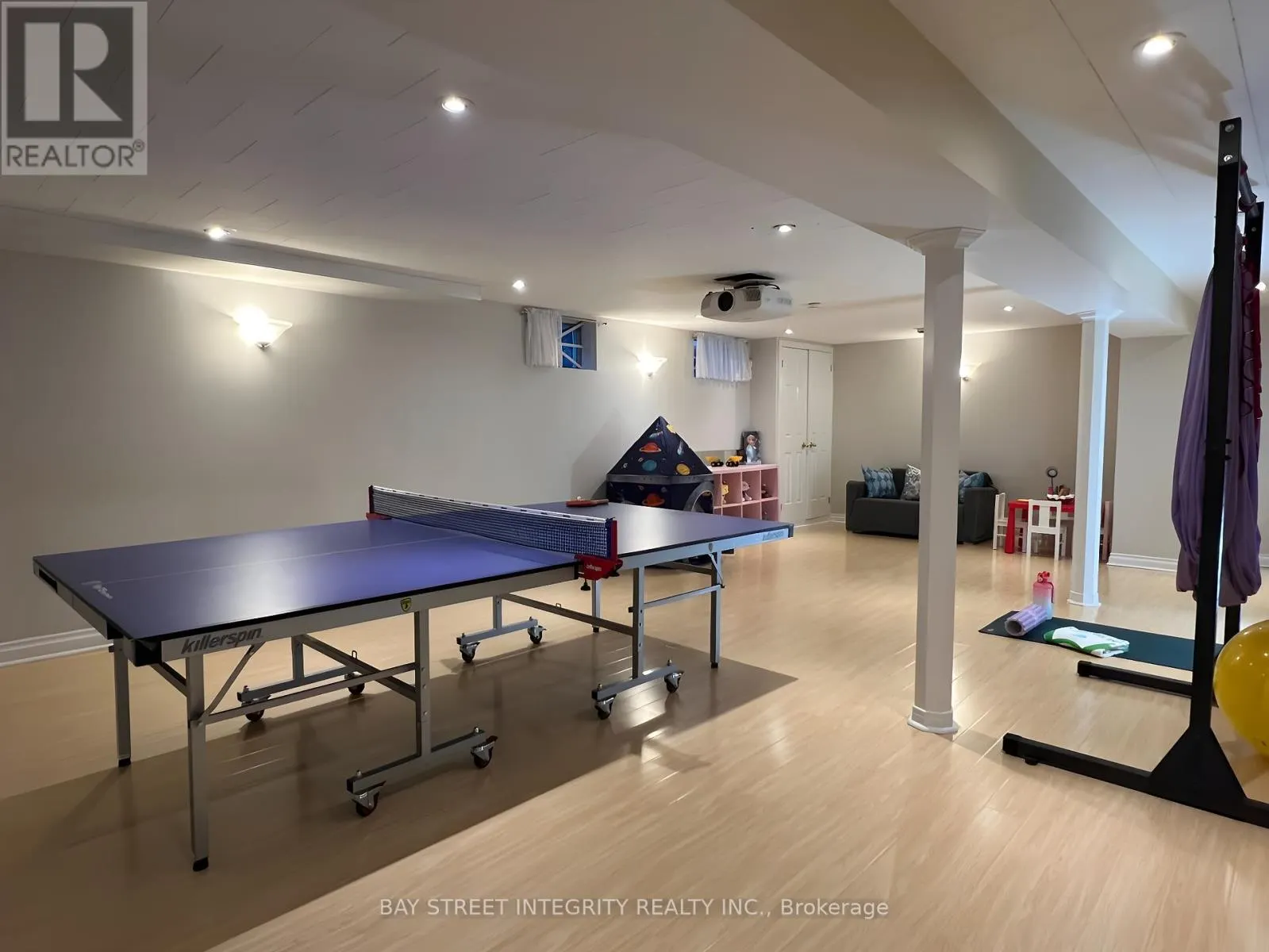 4 HARFLEUR ROAD