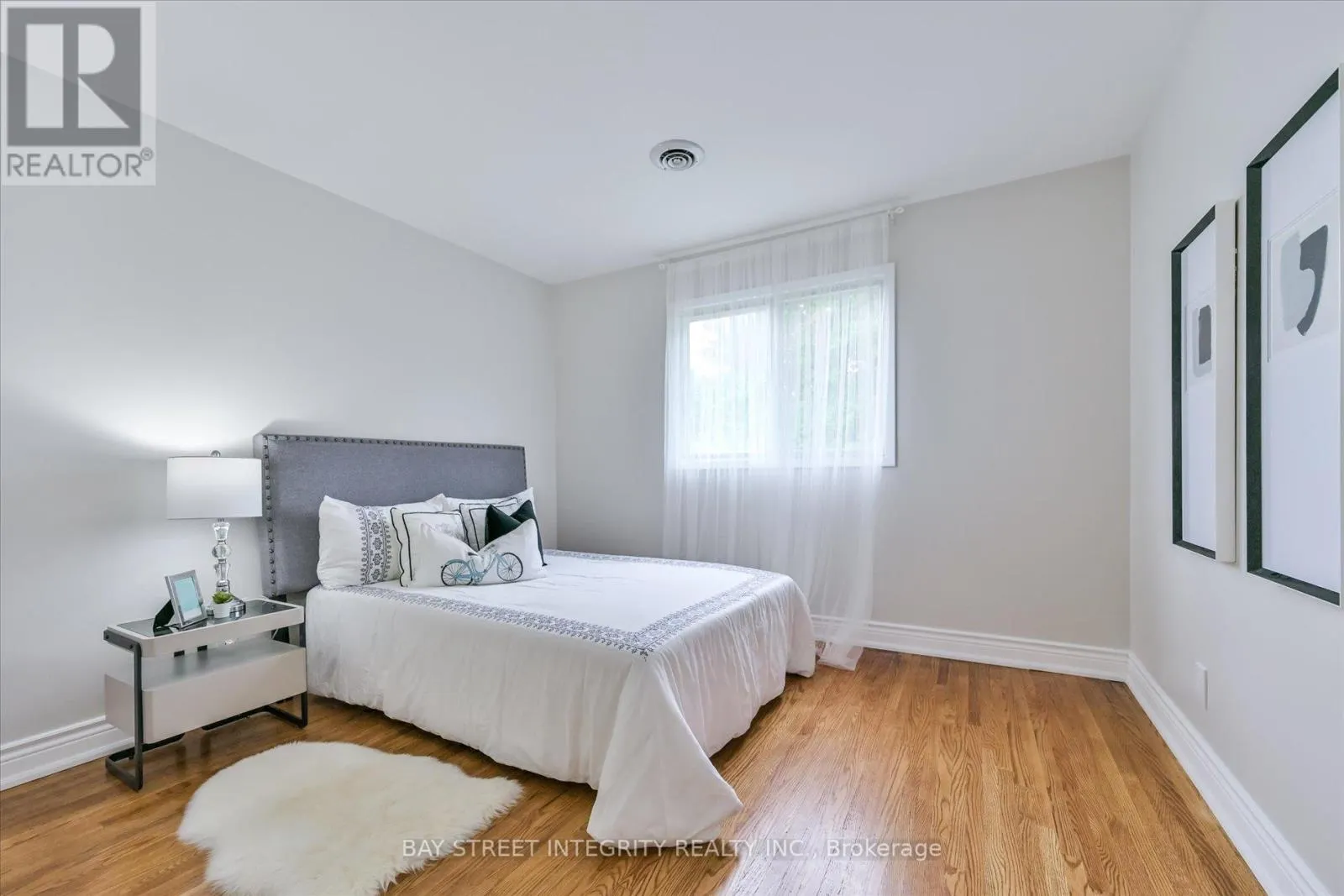 4 HARFLEUR ROAD