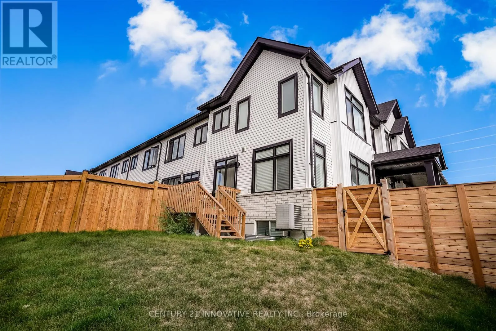1076 THOMPSON DRIVE