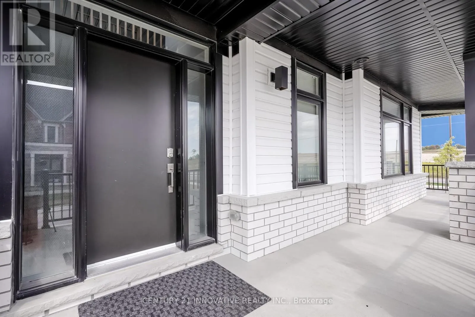 1076 THOMPSON DRIVE