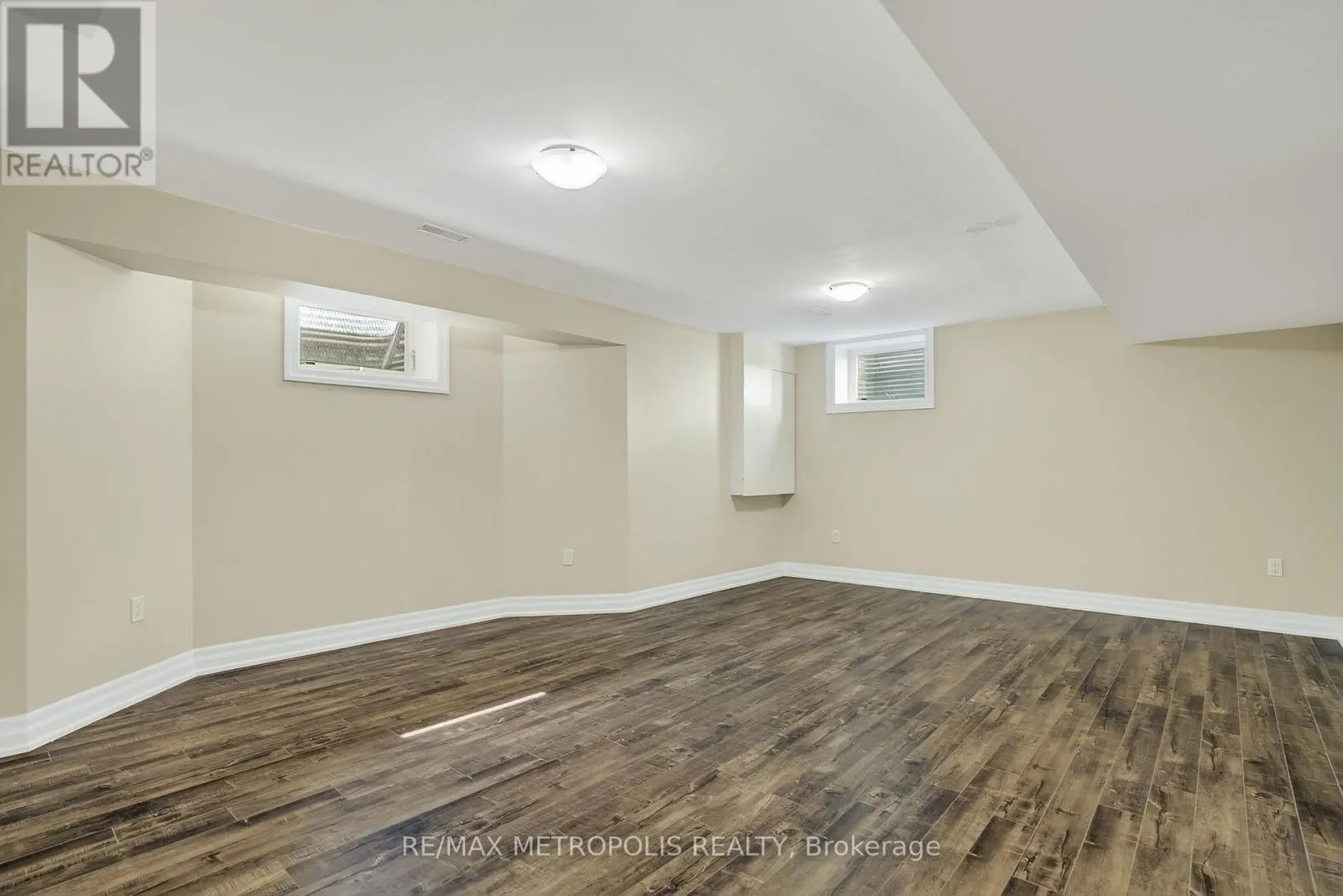BSMT - 260 BEECHGROVE DRIVE