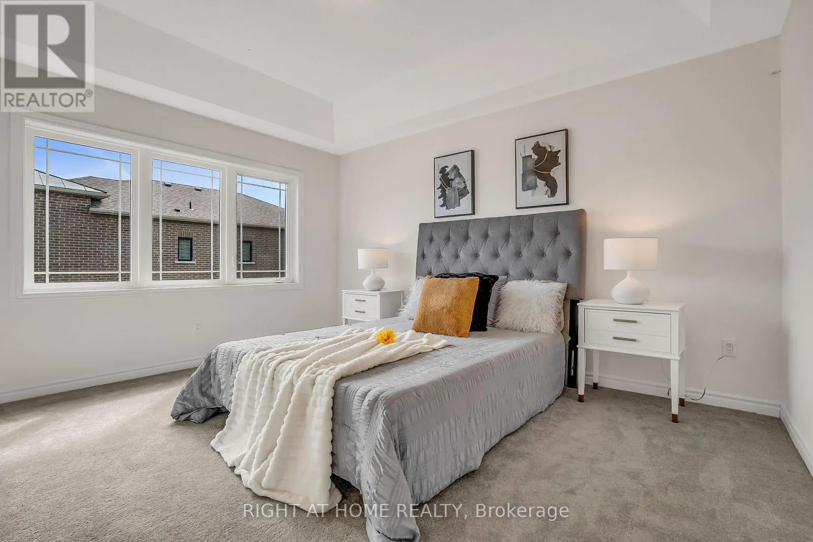 MAIN-UPPER - 2091 HALLANDALE STREET