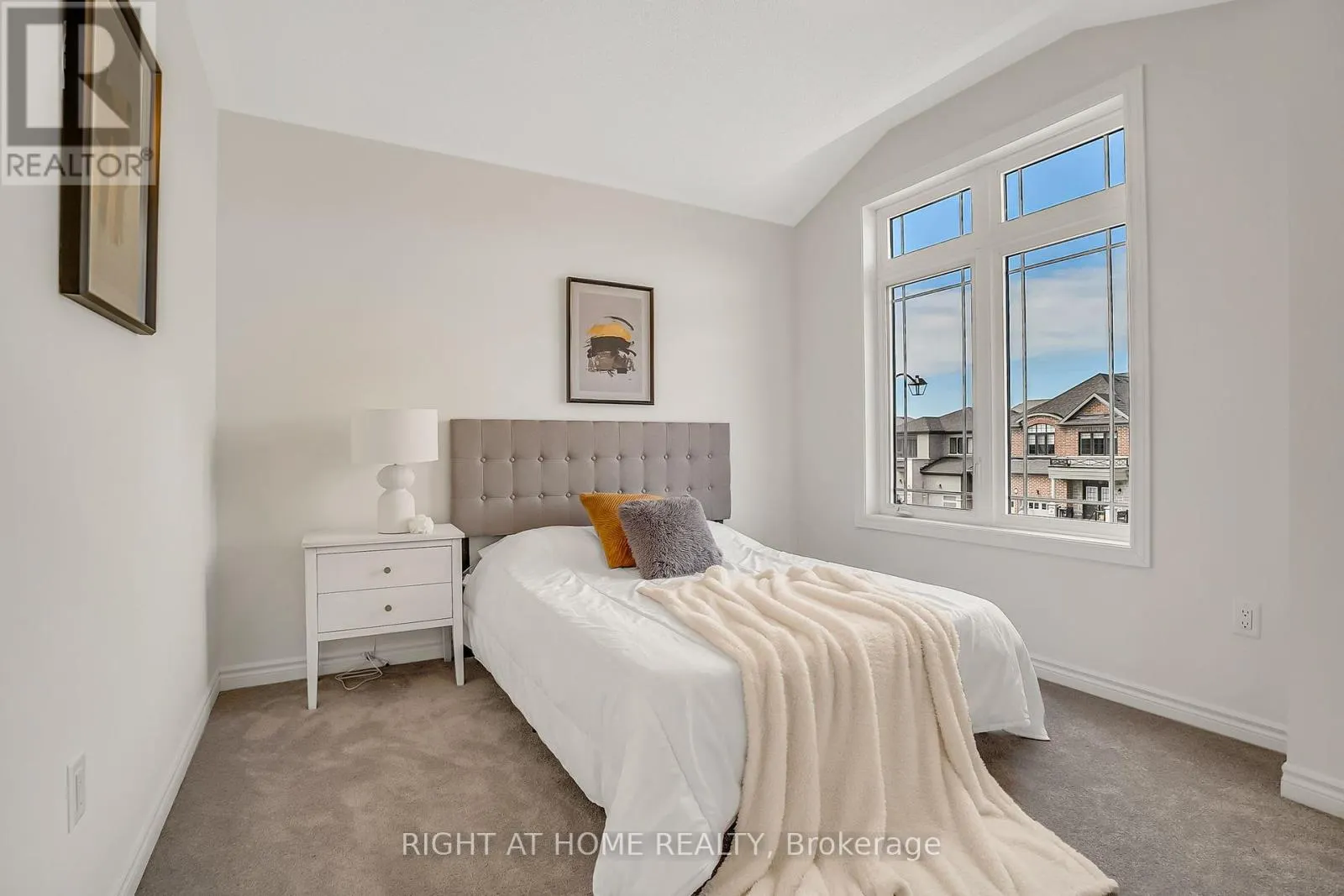 MAIN-UPPER - 2091 HALLANDALE STREET