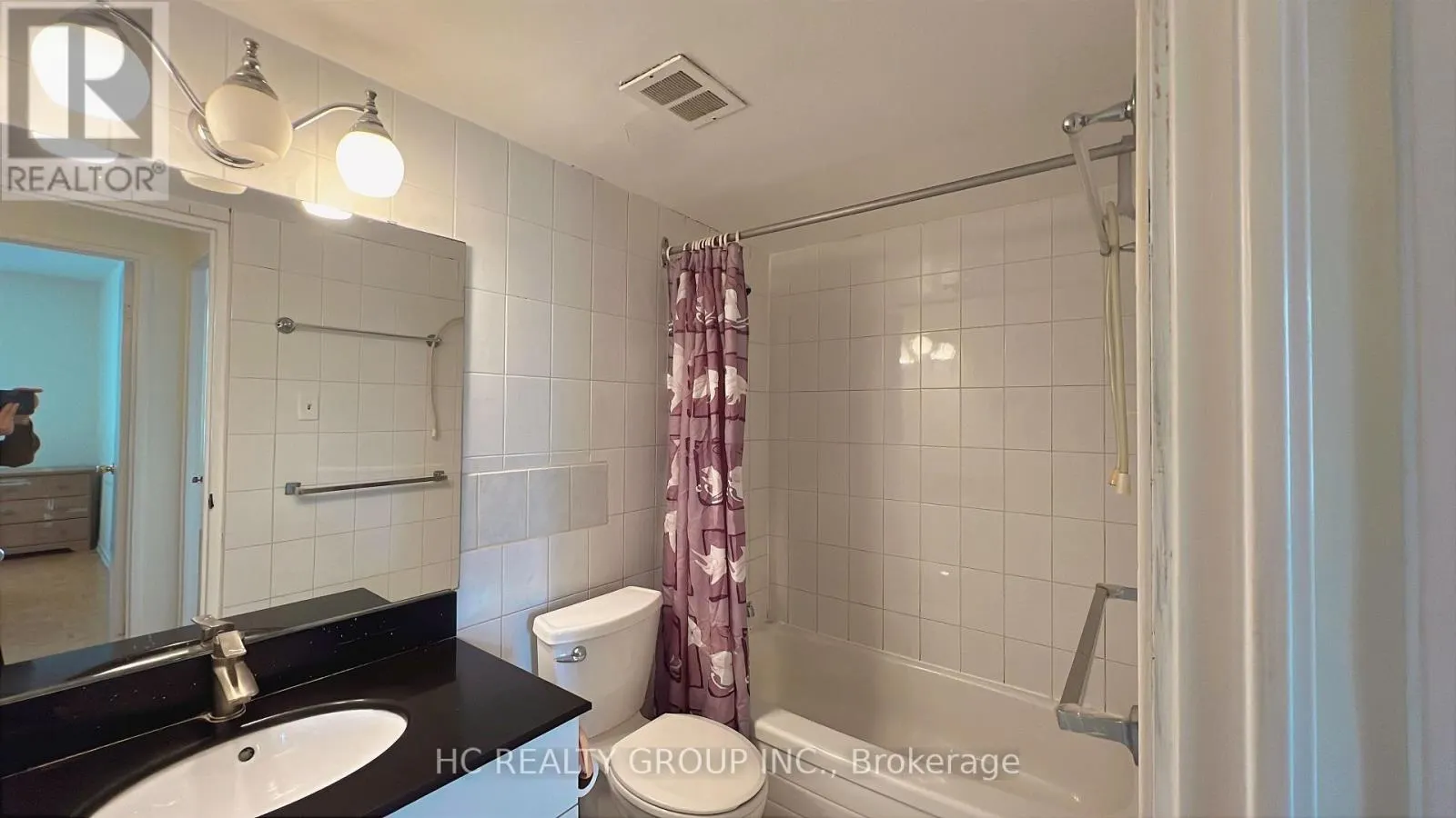 210 - 2550 PHARMACY AVENUE