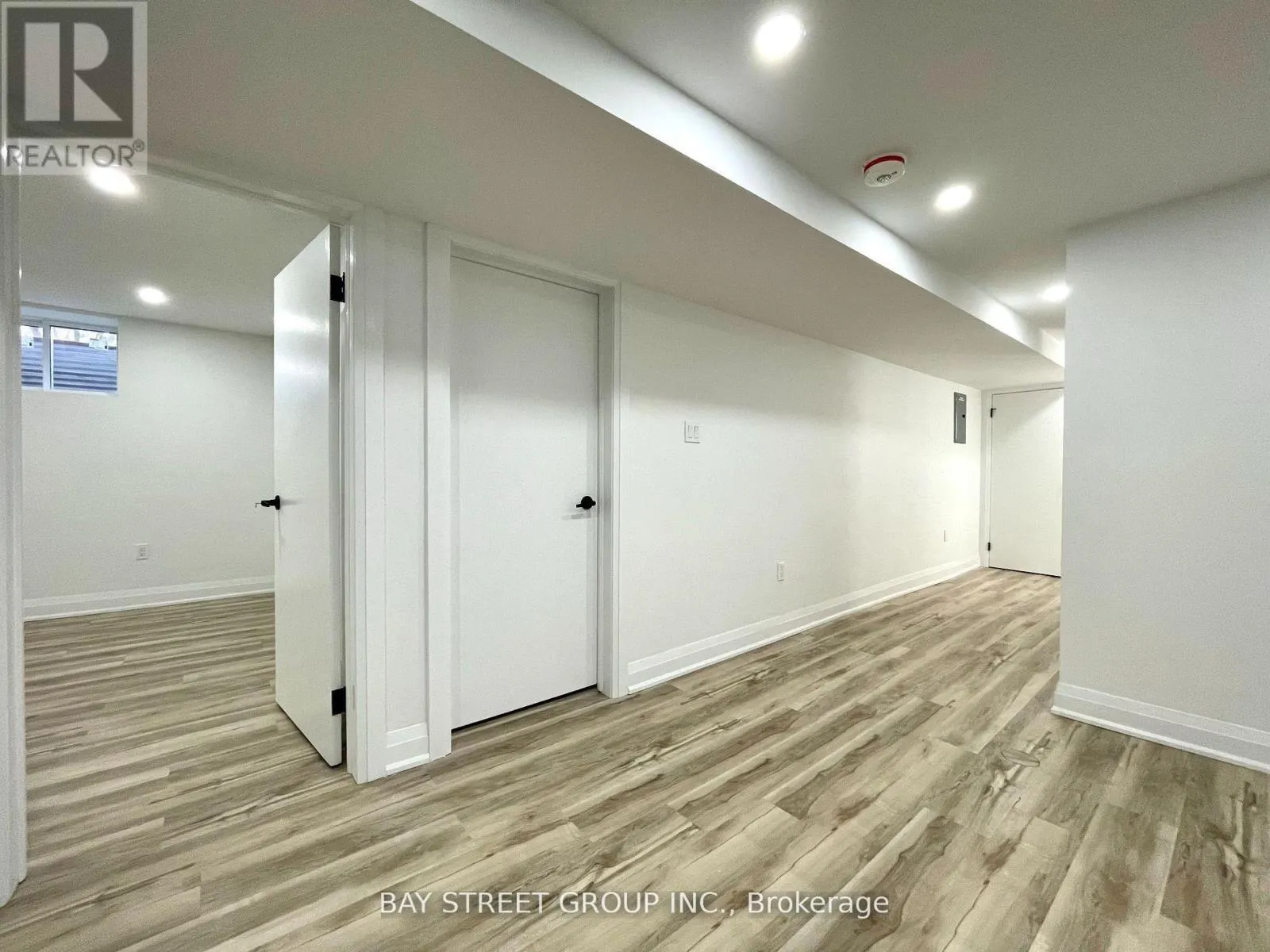 2 - 119 CLAYMORE CRESCENT
