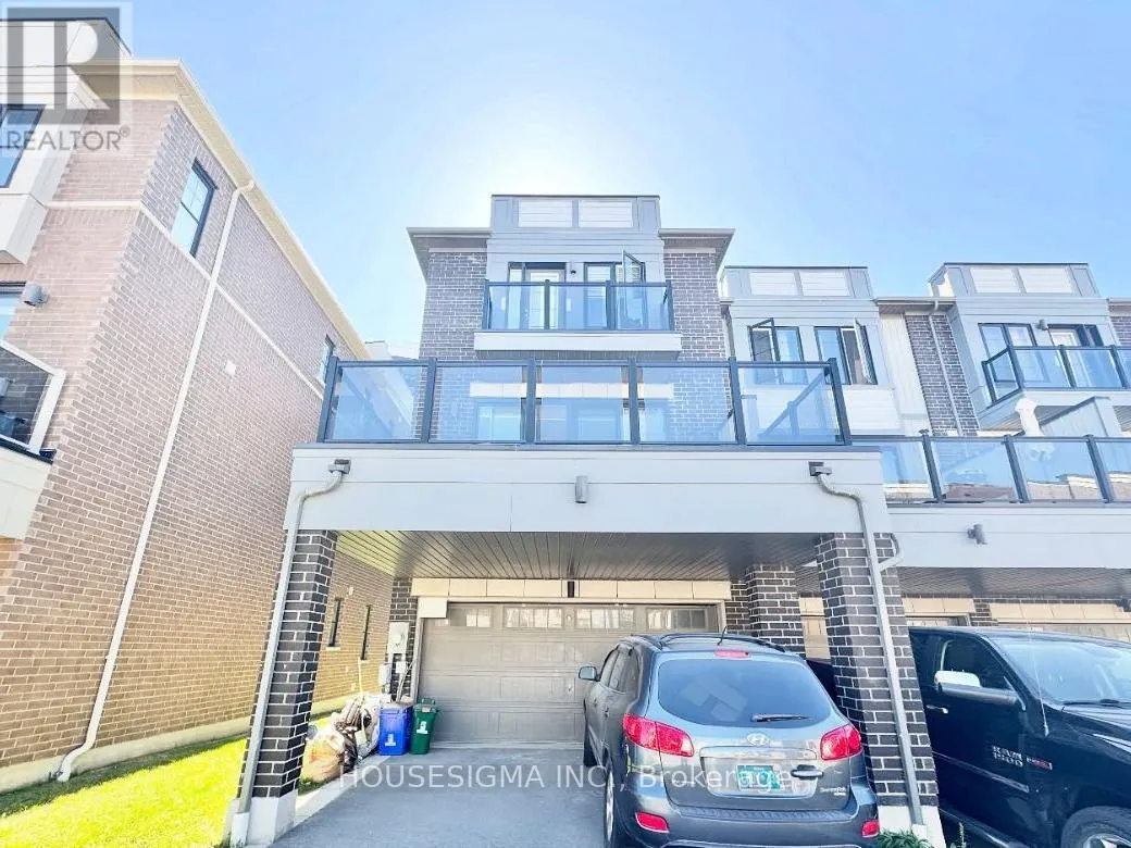 40 CLARINGTON BOULEVARD