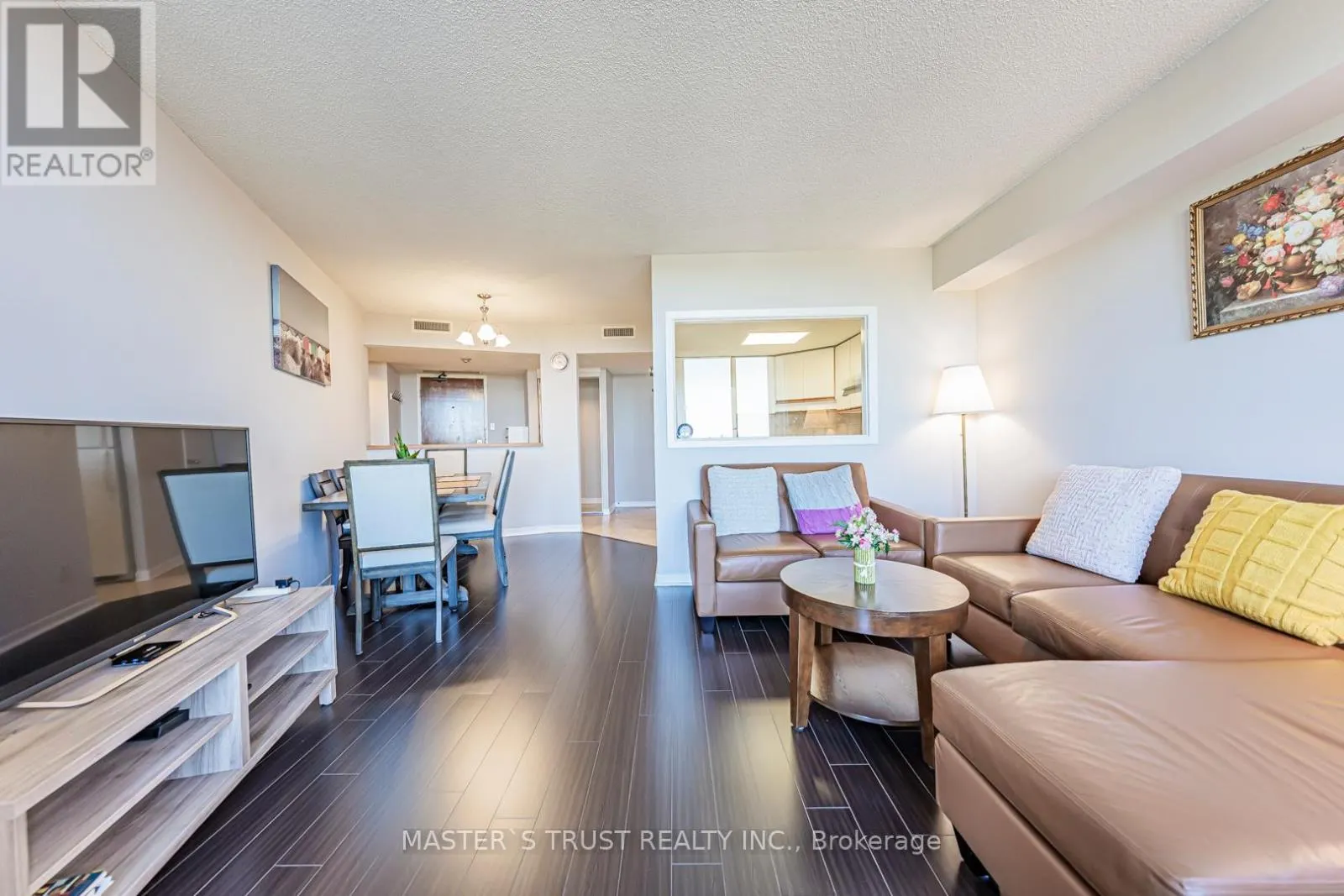 507 - 150 ALTON TOWERS CIRCLE