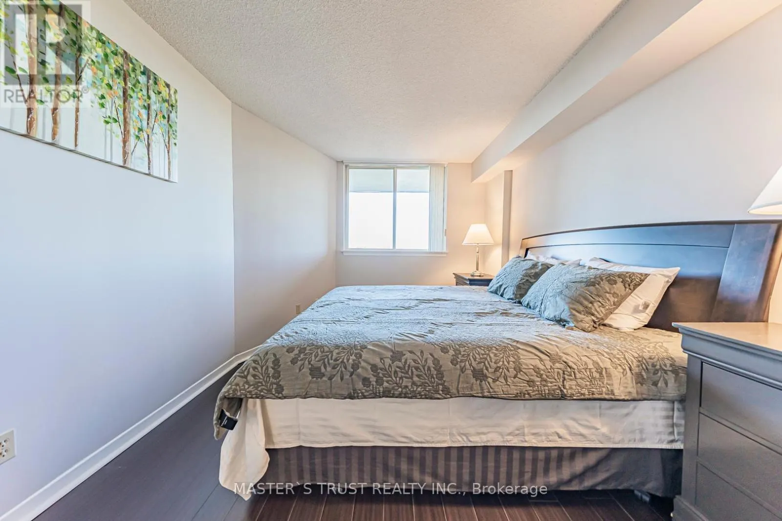 507 - 150 ALTON TOWERS CIRCLE