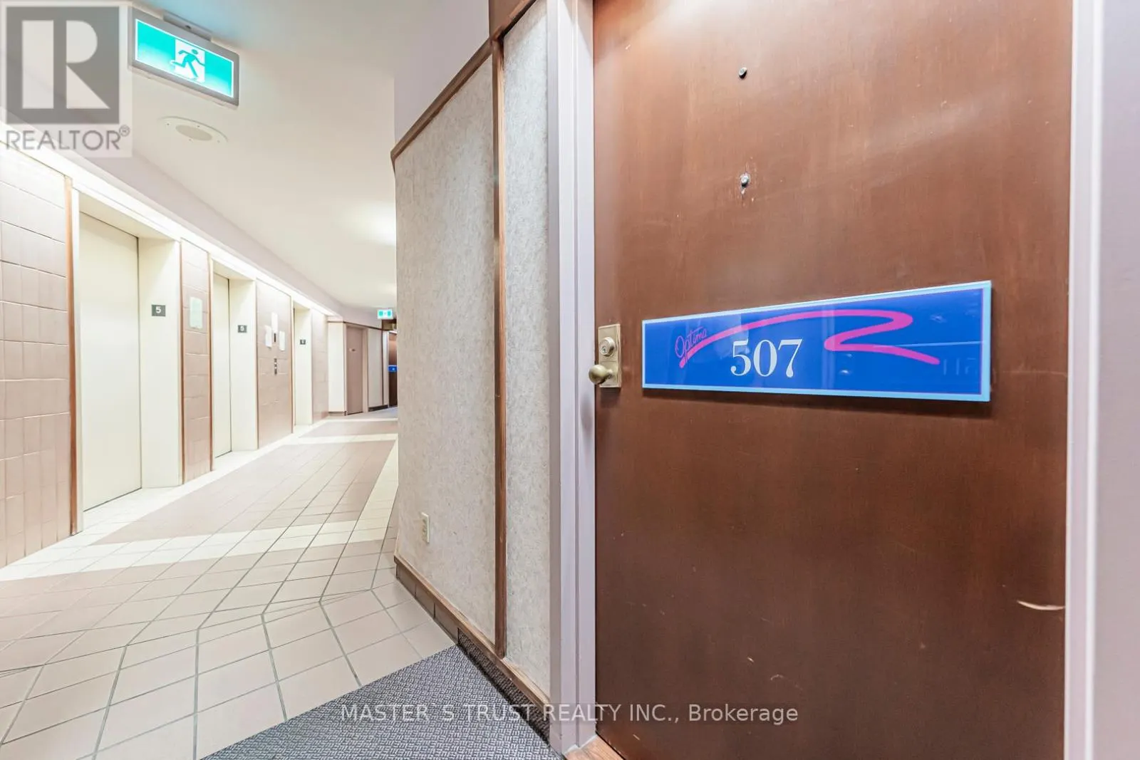 507 - 150 ALTON TOWERS CIRCLE