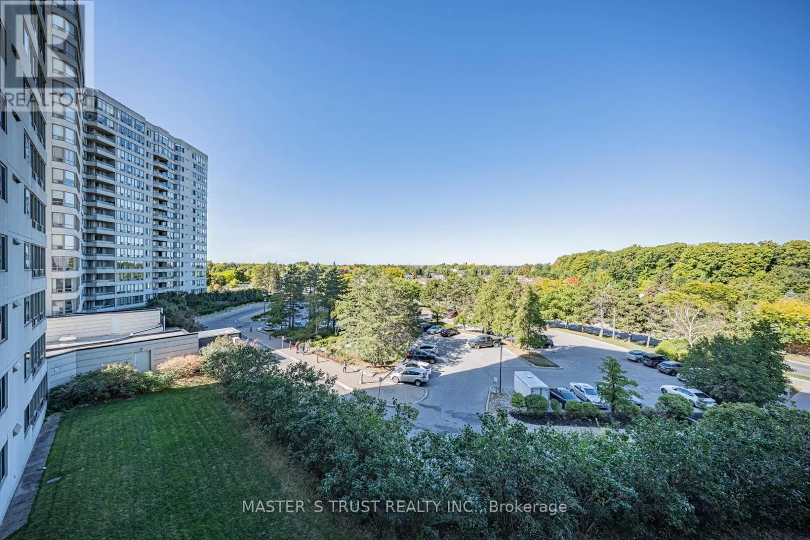 507 - 150 ALTON TOWERS CIRCLE