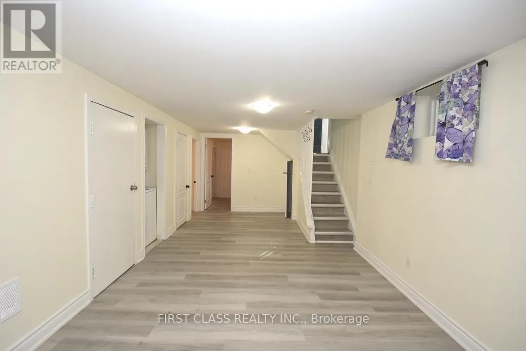 BASEMENT - 711 DUNLOP STREET W