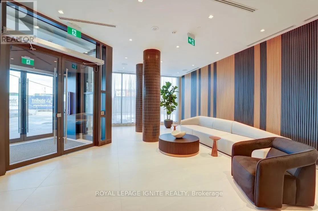 512 - 2545 SIMCOE STREET N