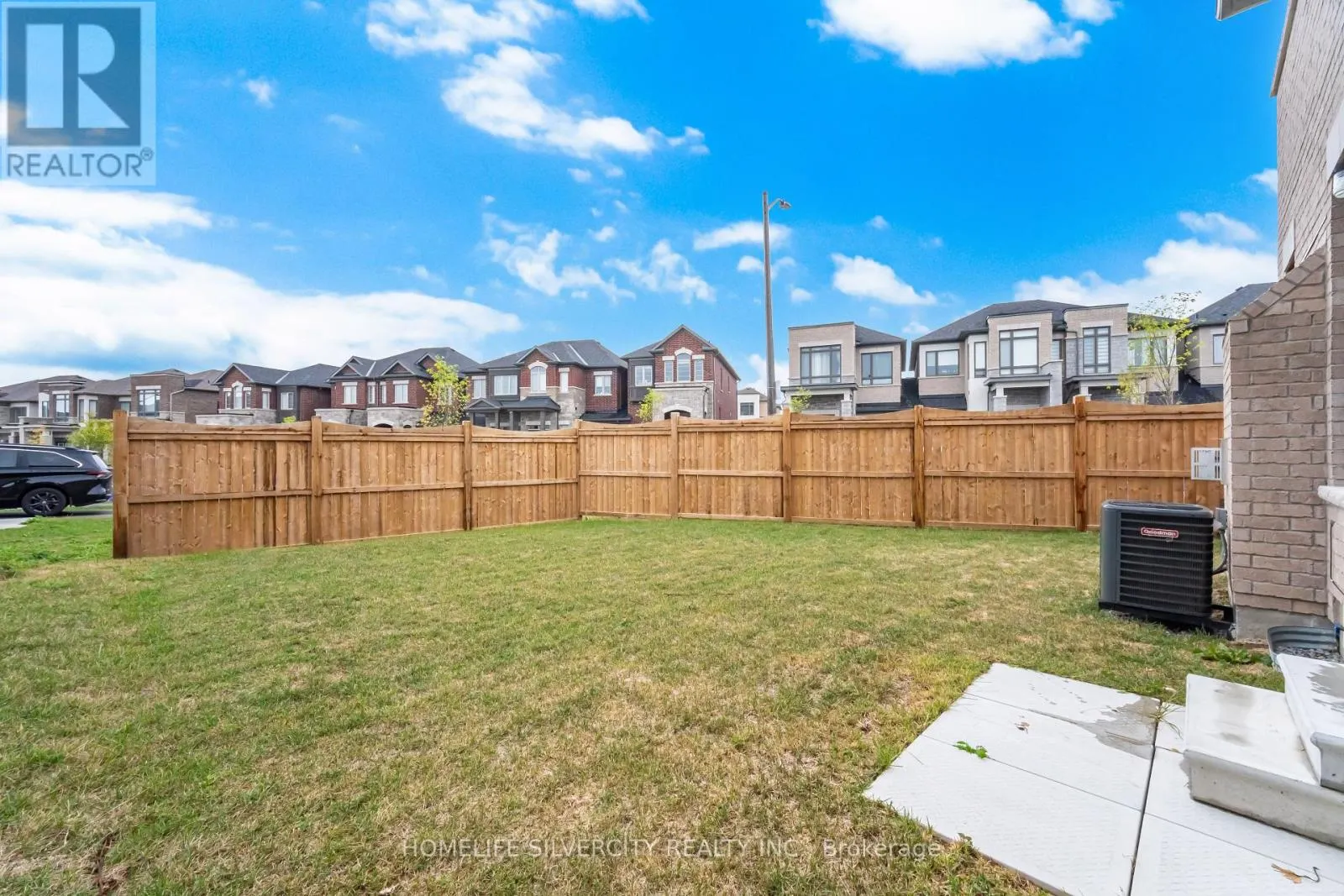 1 ARMILIA PLACE