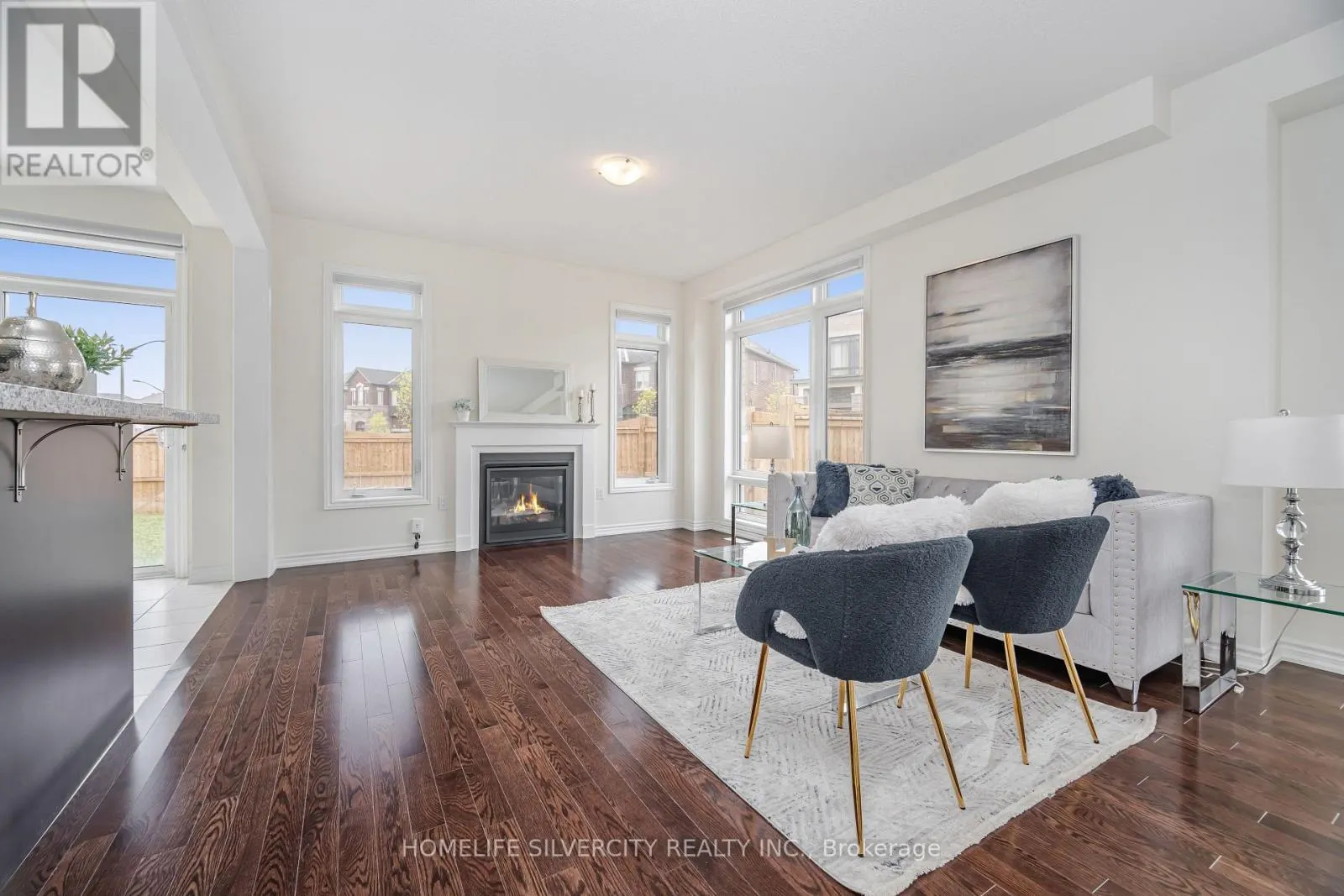 1 ARMILIA PLACE