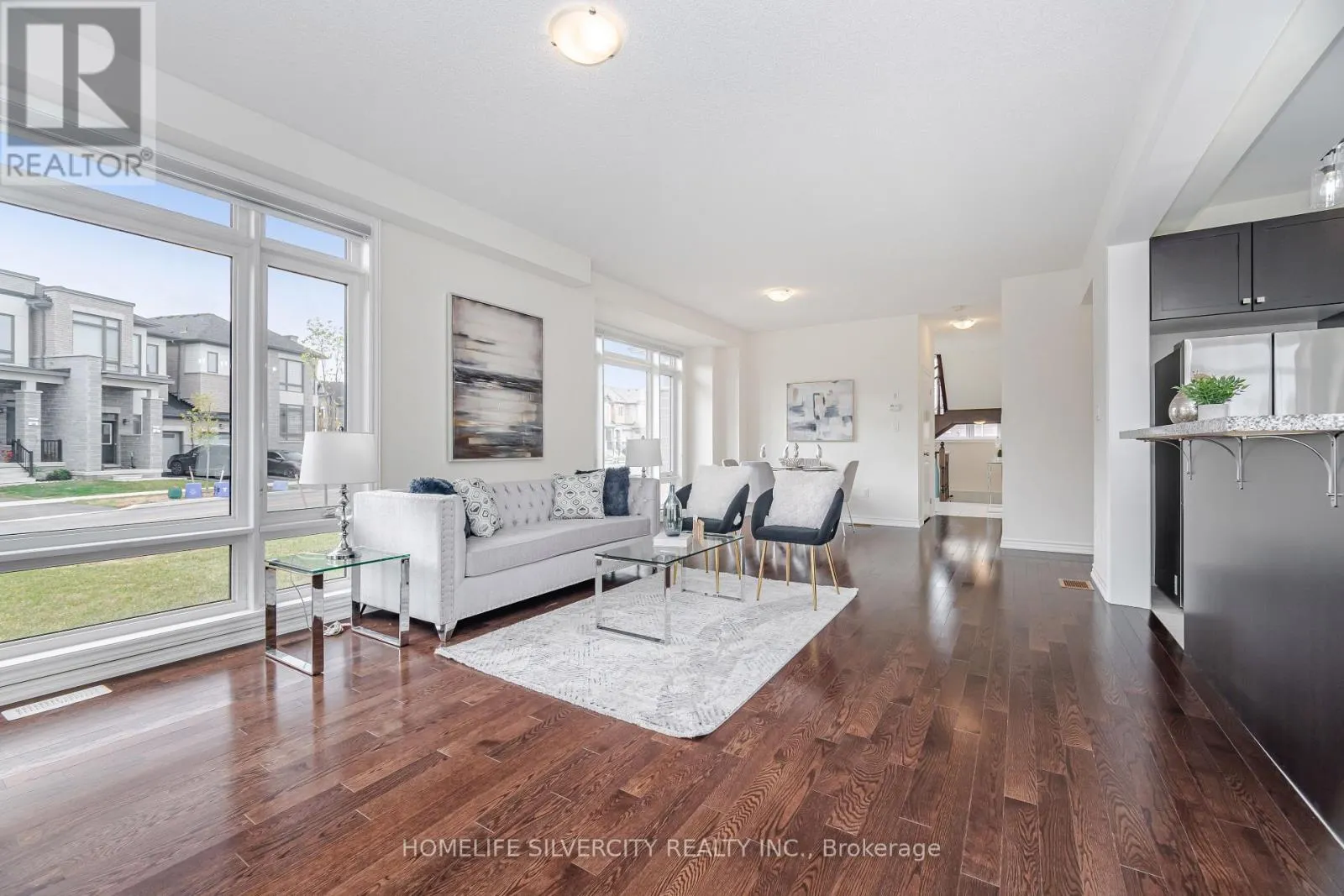 1 ARMILIA PLACE