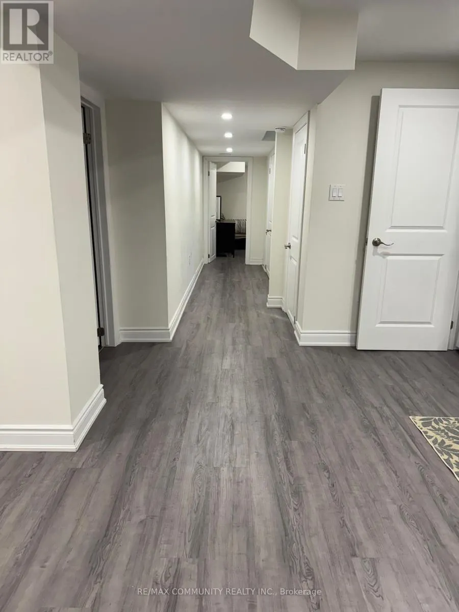 33 DECOURCY-IRELAND CIRCLE