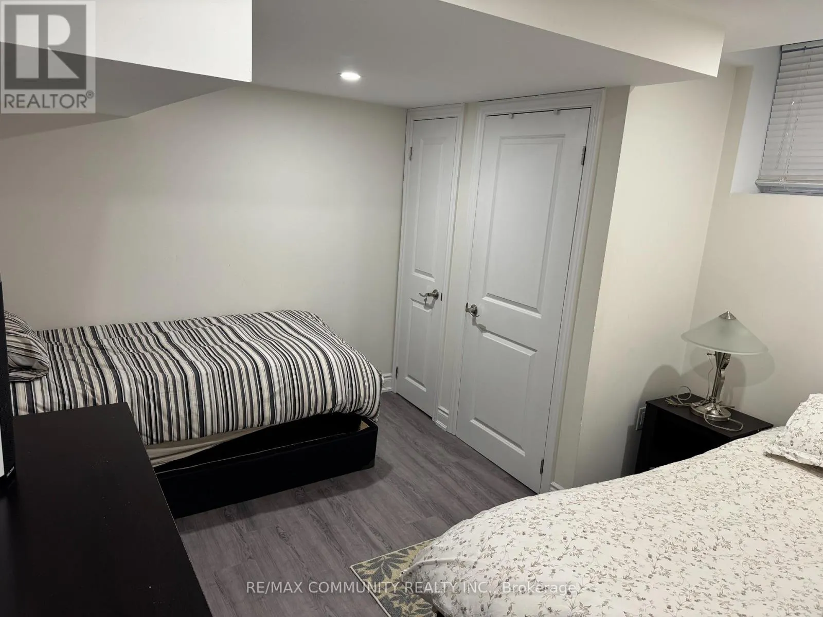 33 DECOURCY-IRELAND CIRCLE