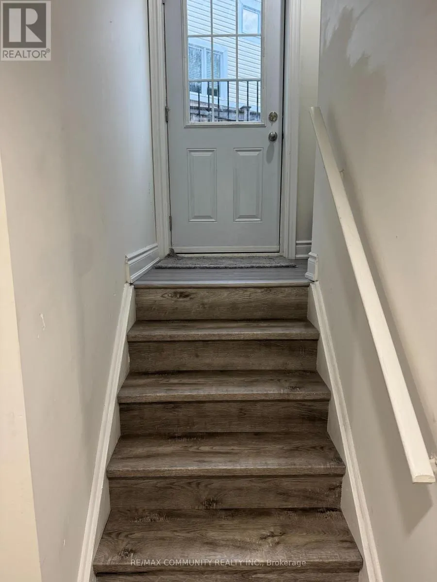 33 DECOURCY-IRELAND CIRCLE