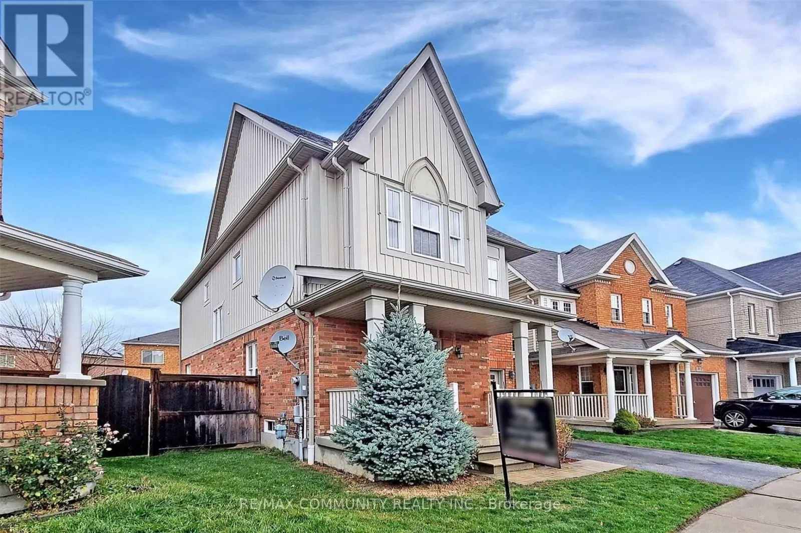 33 DECOURCY-IRELAND CIRCLE
