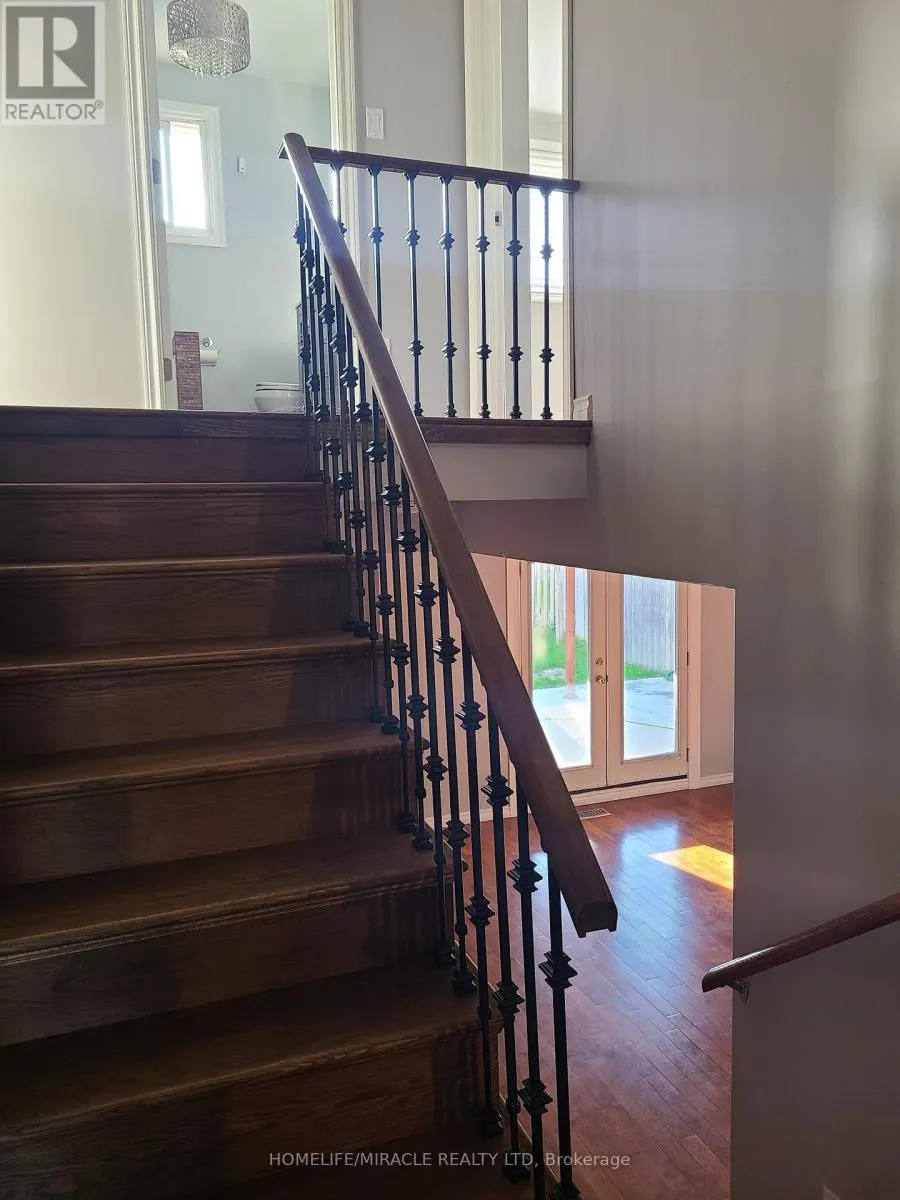431 GRANGE COURT