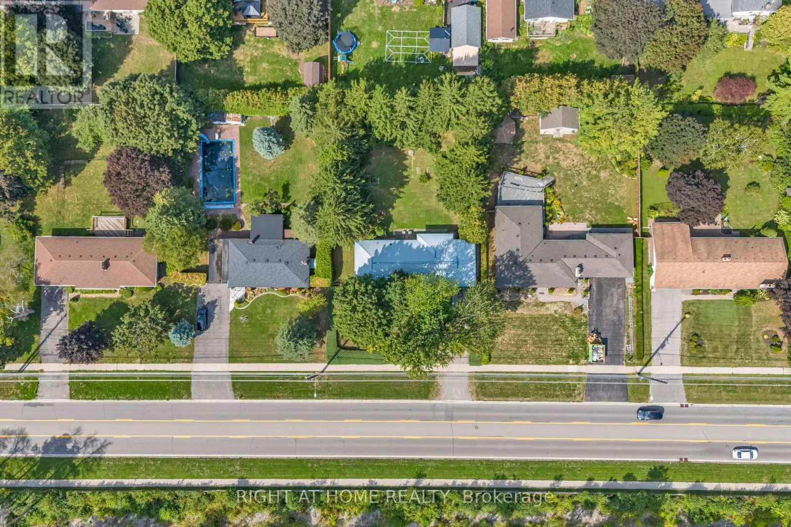 356 CONLIN ROAD E