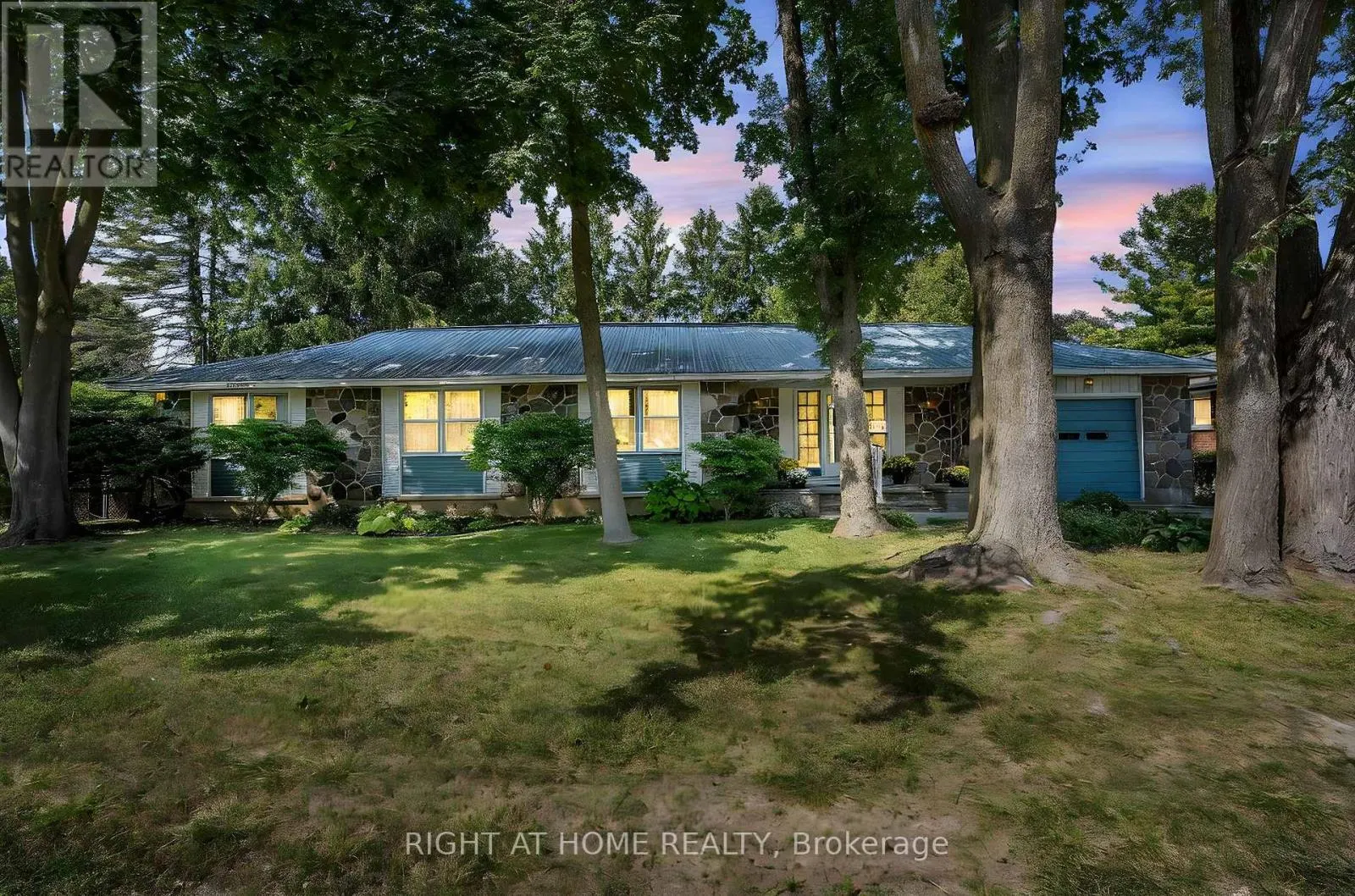 356 CONLIN ROAD E