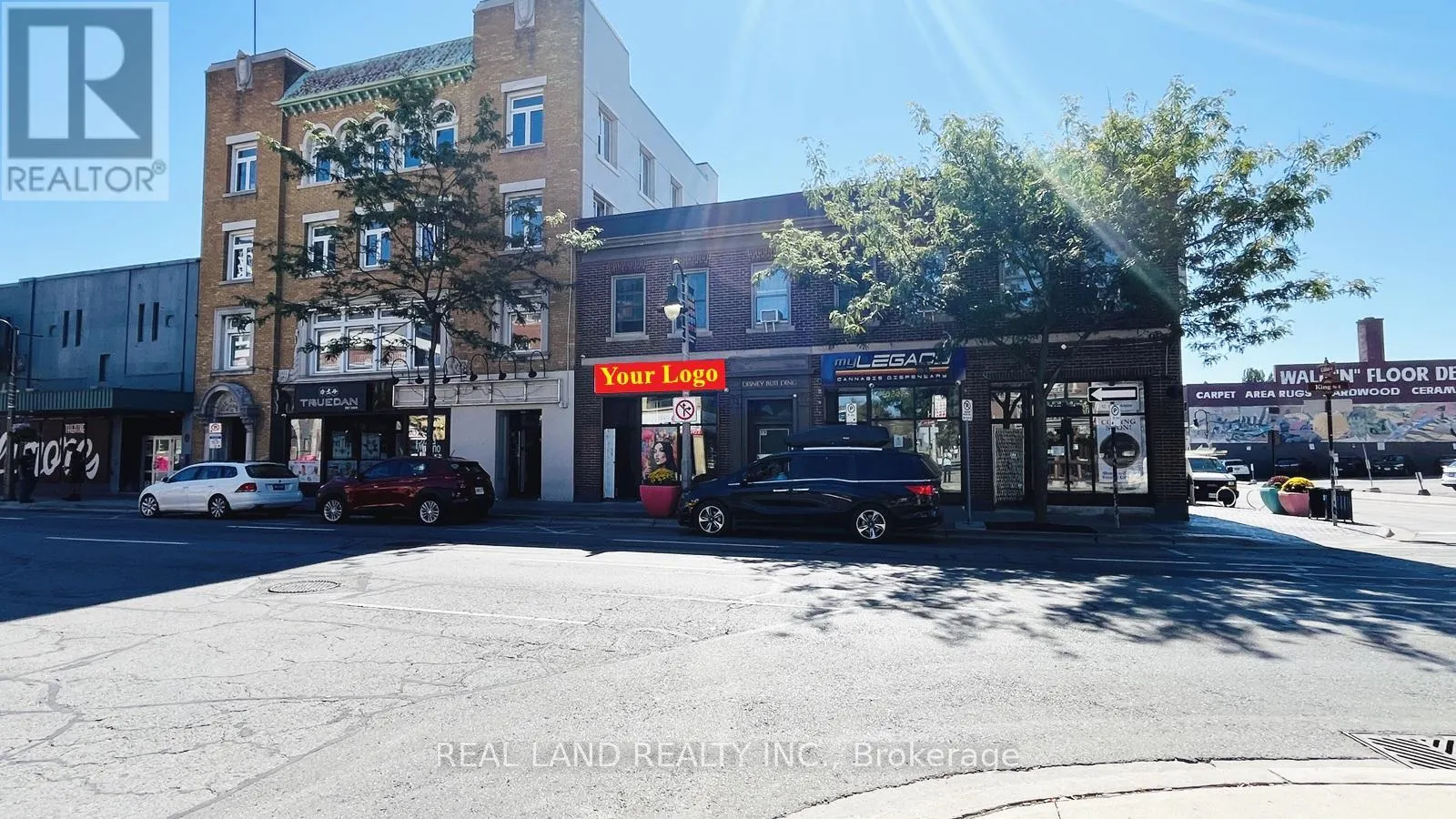33 KING STREET E