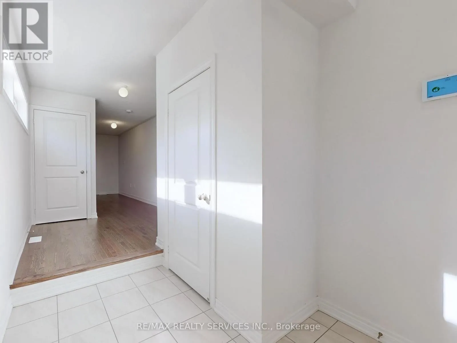 513 LITTLEWOOD LANE