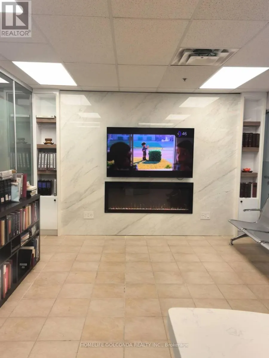 A104 & 105 - 4211 SHEPPARD AVENUE E