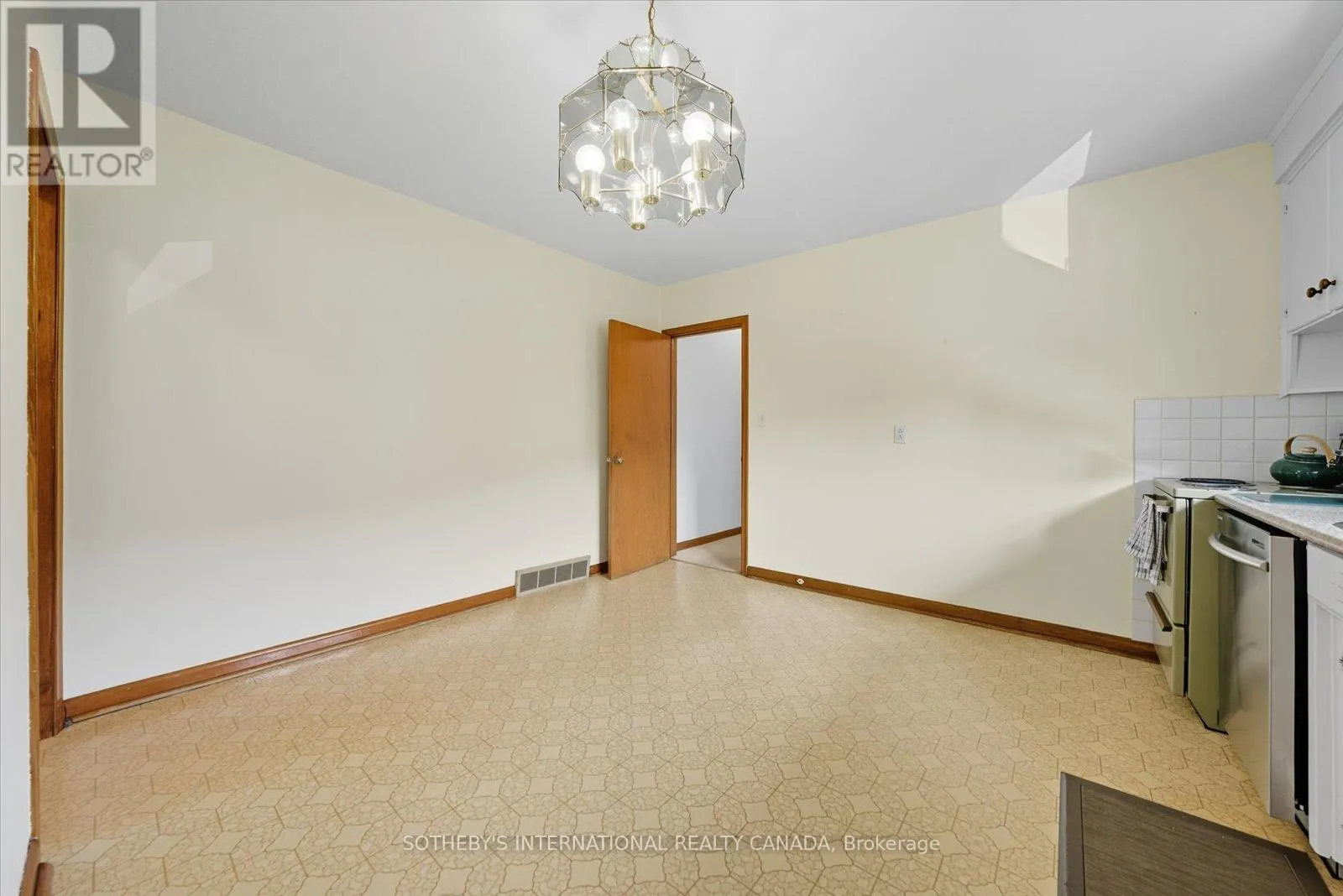 179 CROMWELL AVENUE