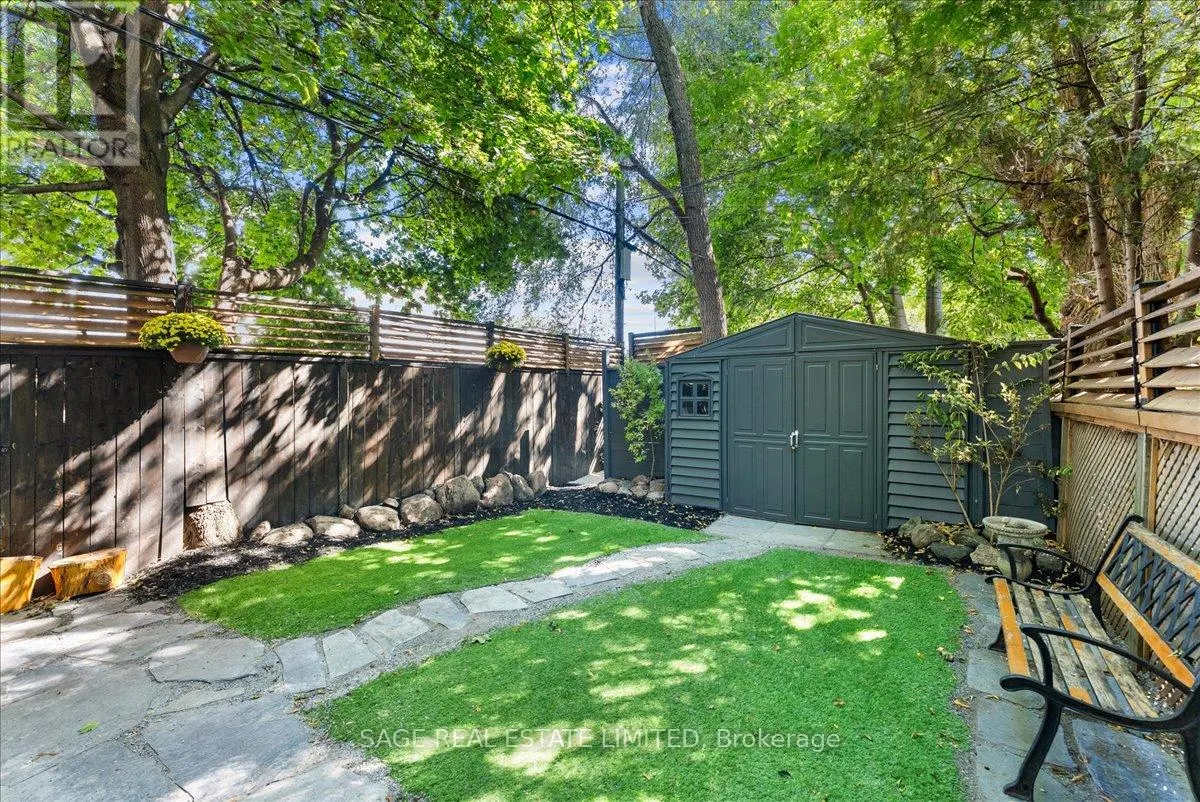 93 WOODROW AVENUE