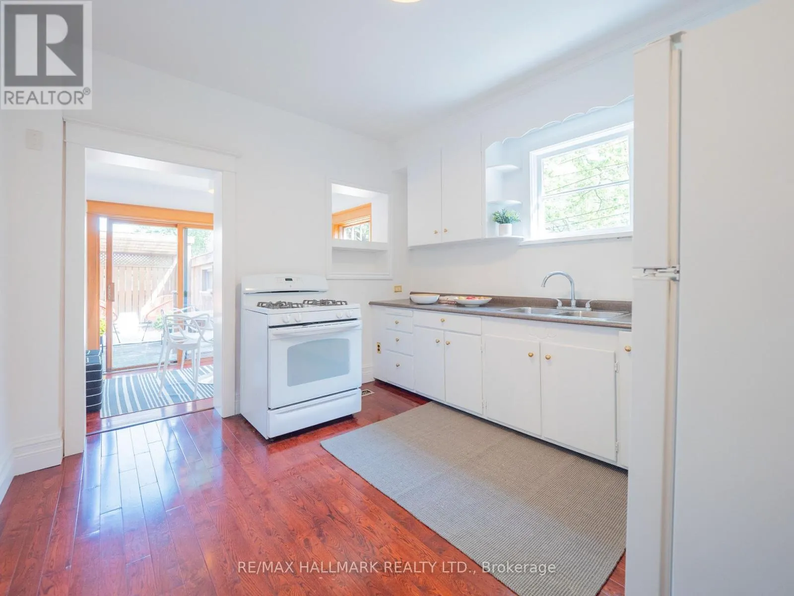 224 FULTON AVENUE
