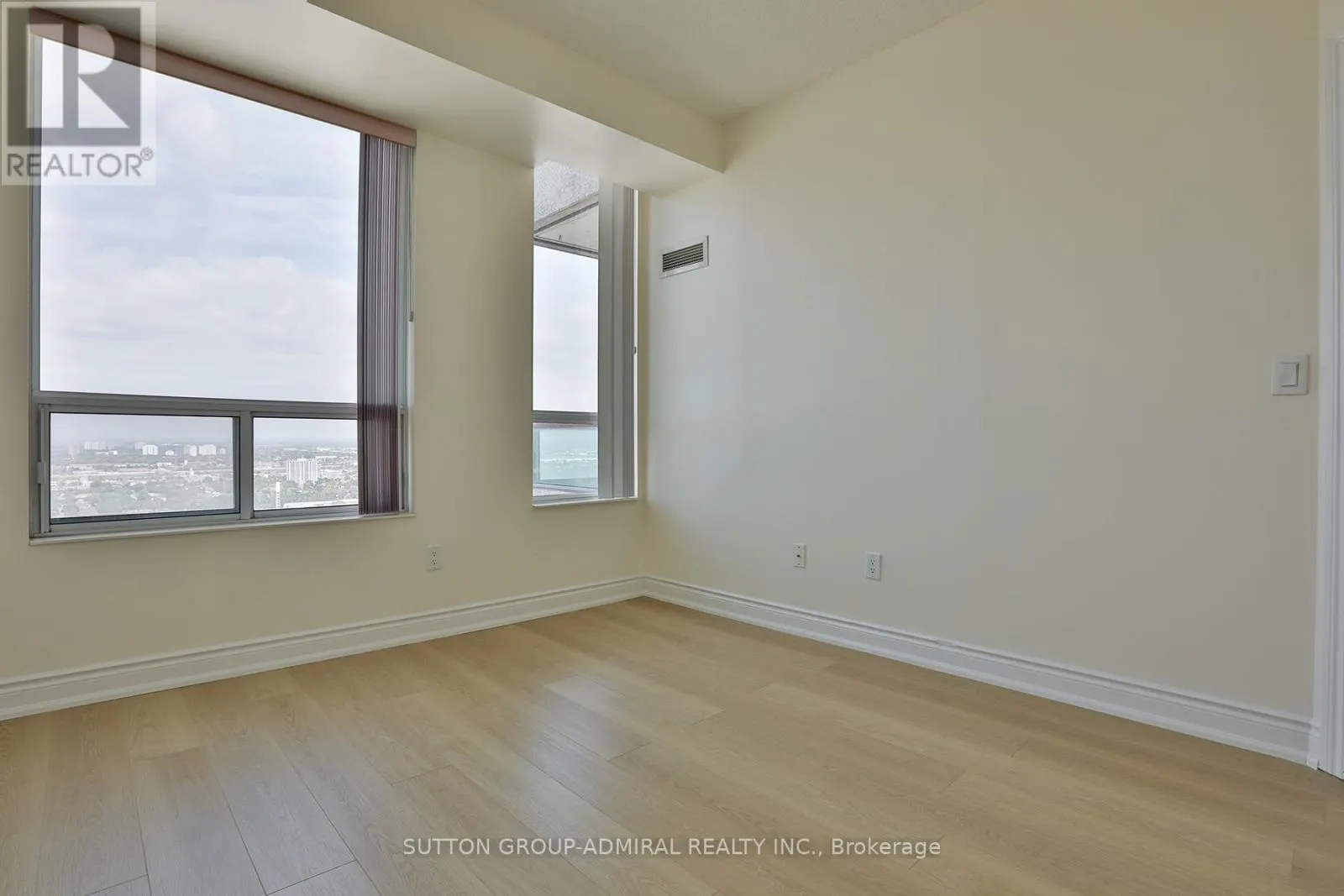 PH3504 - 60 BRIAN HARRISON WAY