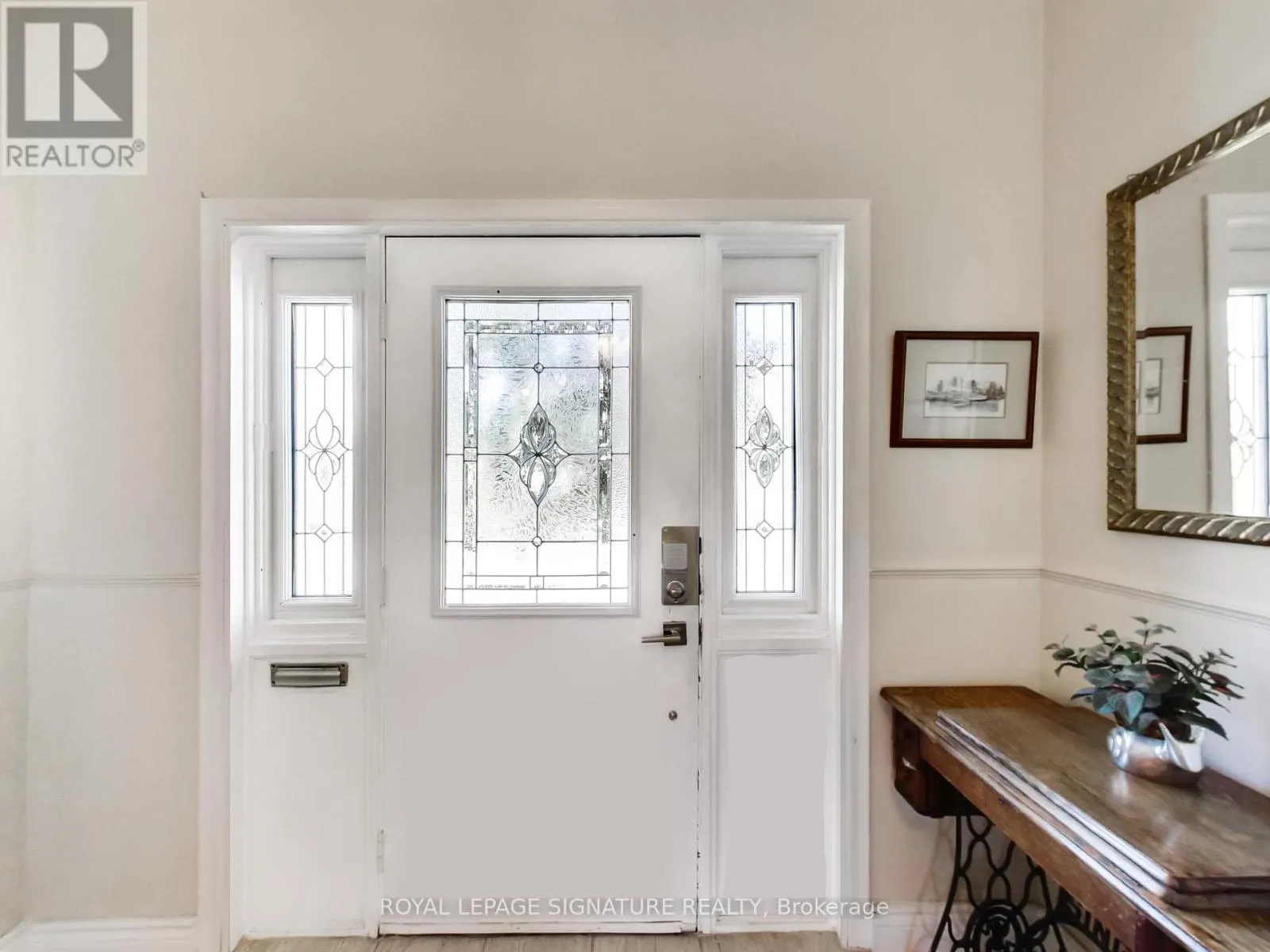 1 KENCLIFF CRESCENT
