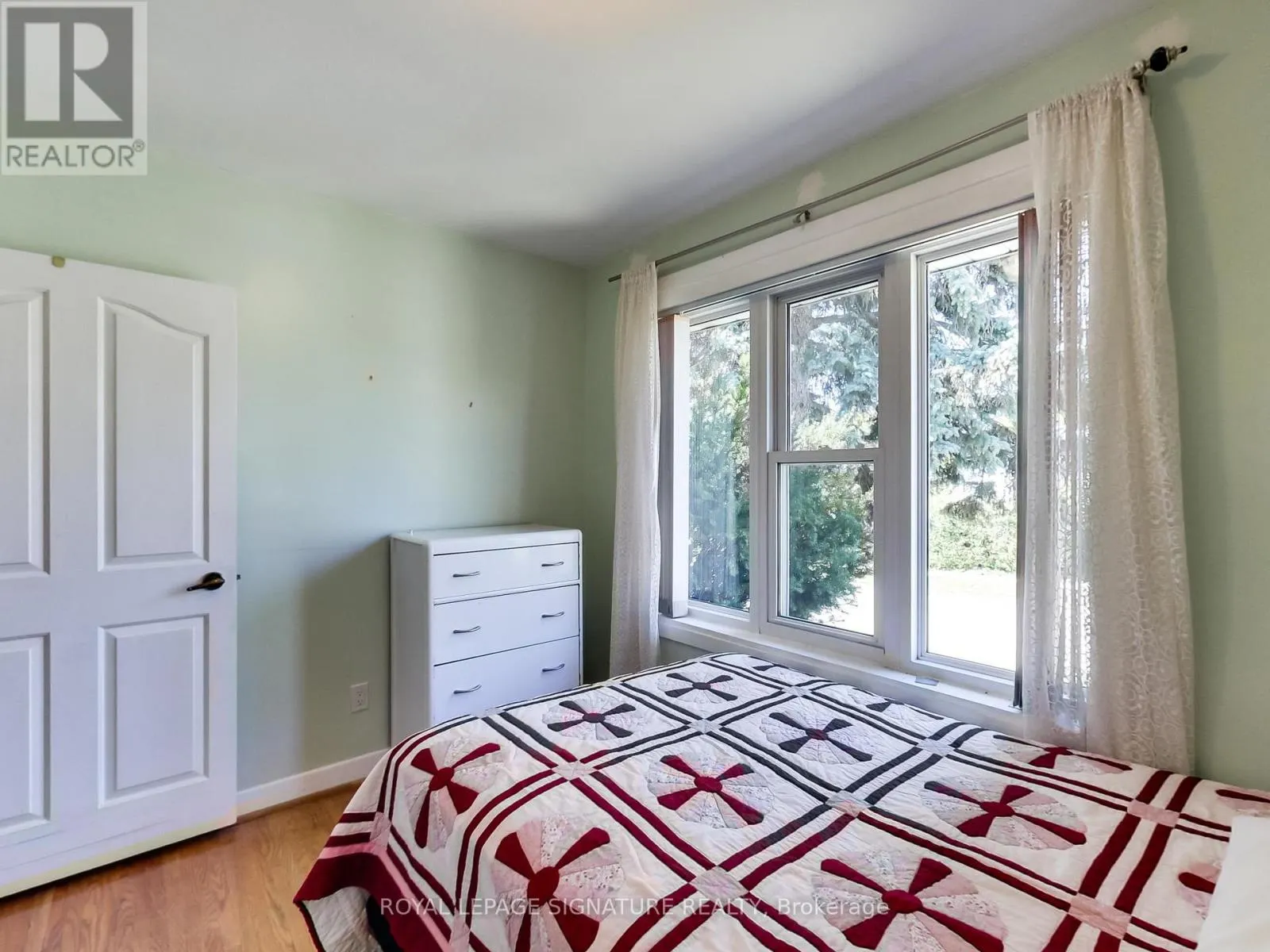 1 KENCLIFF CRESCENT