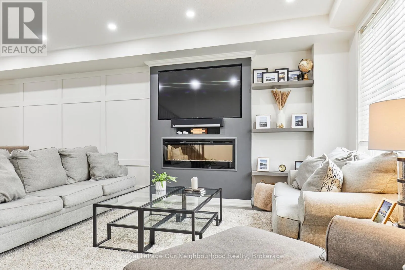 28 CLARINGTON BOULEVARD